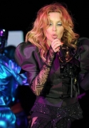 Kylie Minogue Performs VIP Rooms 