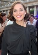 57878EP_COTILLARD_B-GR_01
