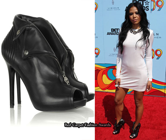 amerie-alexander-mcqueen