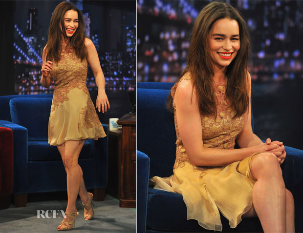 Emilia Clarke In Versace - Late Night With Jimmy Fallon