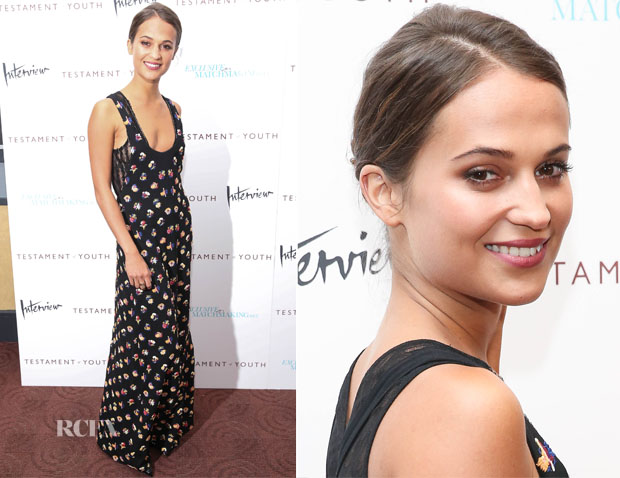 Alicia Vikander In Louis Vuitton - 'Testament Of Youth' New York Premiere