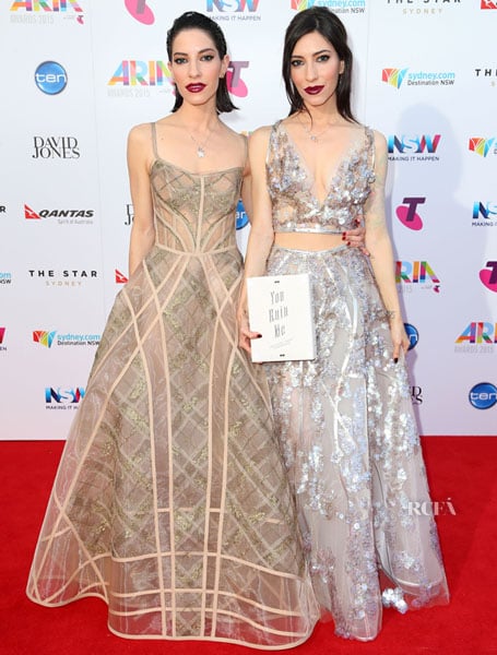 SYDNEY, AUSTRALIA - NOVEMBER 26:  Lisa and Jessica Origliasso from The Veronicas arrive for the 29th Annual ARIA Awards 2015 at The Star on November 26, 2015 in Sydney, Australia.  (Photo by Graham Denholm/Getty Images)