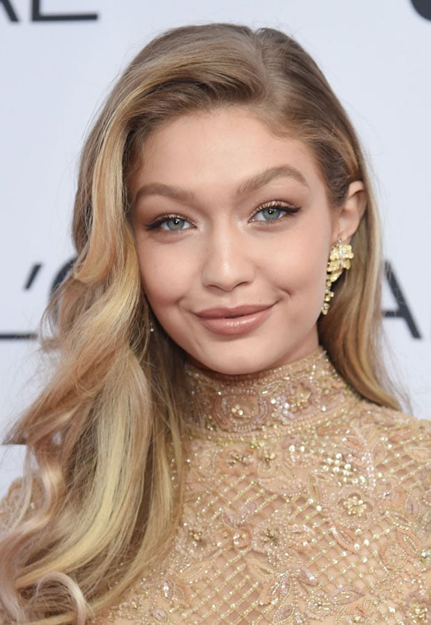 Gigi Hadid In Zuhair Murad Couture - 2017 Glamour Women Of The Year ...
