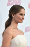 Debby Ryan In Paule Ka - Netflix's 'Insatiable' Season 1 Premiere