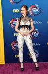 Madelaine Petsch In Giambattista Valli - 2018 Teen Choice Awards