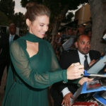 Lauren Cohan In Schiaparelli Haute Couture - 'Mile 22' LA Premiere