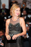 Naomi Watts In Christian Dior Haute Couture - 'Suspiria’ Venice Film Festival Premiere