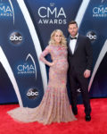 Carrie Underwood In Uel Camilo - 2018 CMA Awards