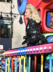 Rita Ora In Moncler 4 Simone Rocha - 2018 Macy's Thanksgiving Day Parade
