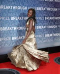 Lupita Nyong'o In Oscar de la Renta - 2019 Breakthrough Prize CeremonyLupita Nyong'o In Oscar de la Renta - 2019 Breakthrough Prize Ceremony