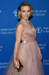 Scarlett Johansson In J. Mendel - American Museum Of Natural History 2018 Gala