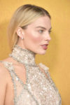 Fashion Blogger Catherine Kallon feature the Margot Robbie in Chanel Haute Couture - 'Mary Queen Of Scots' New York Premiere
