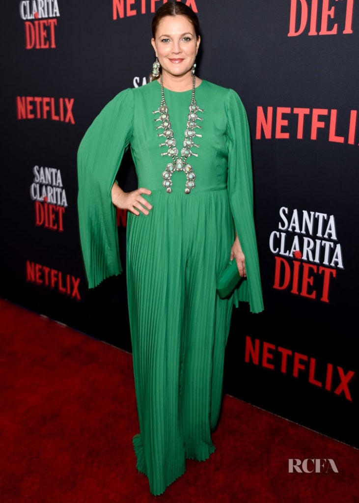 Drew Barrymore In SemSem 'Santa Clarita Diet' Season 3 Premiere