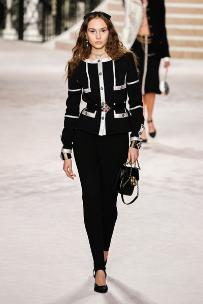 Chanel Fall-Winter 2019/2020 RTW, handbags & shoes