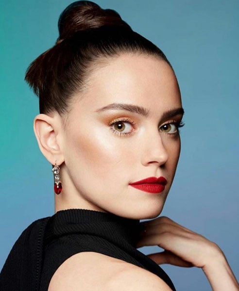Daisy Ridley Wore Christopher Kane On Ru Paul's Drag Race