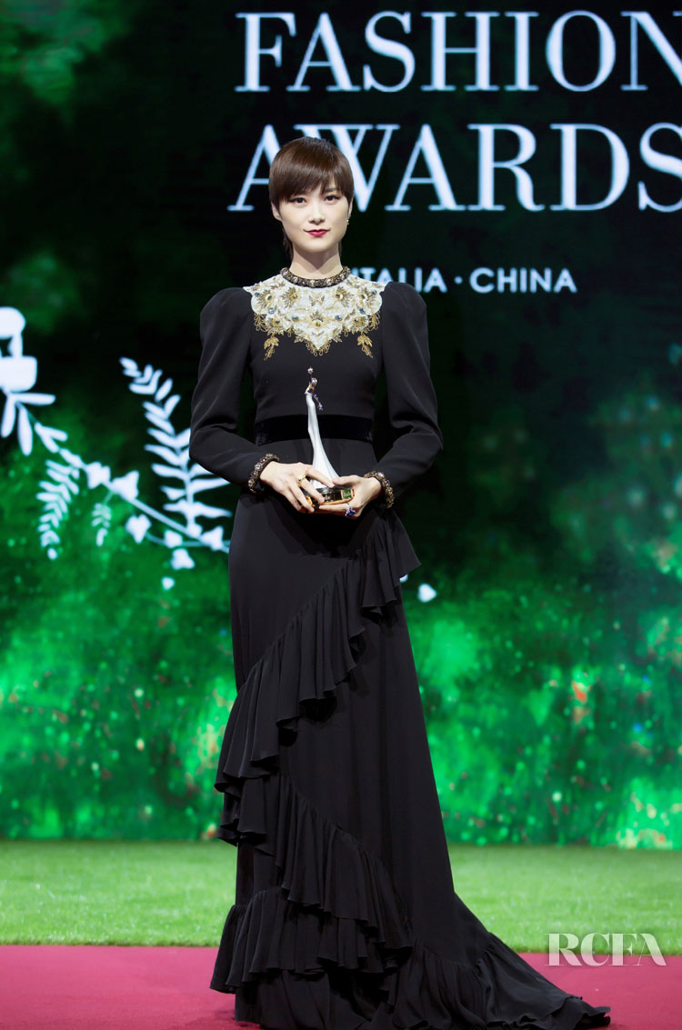 Chris Lee 李宇春 Wore Gucci To The 2020 Green Carpet Fashion Awards