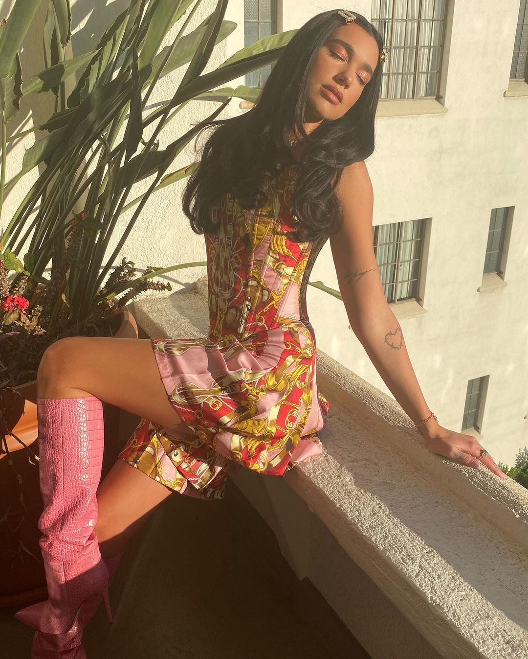 Dua Lipa Wore Moschino & Hot Pink Boots On Jimmy Kimmel Live