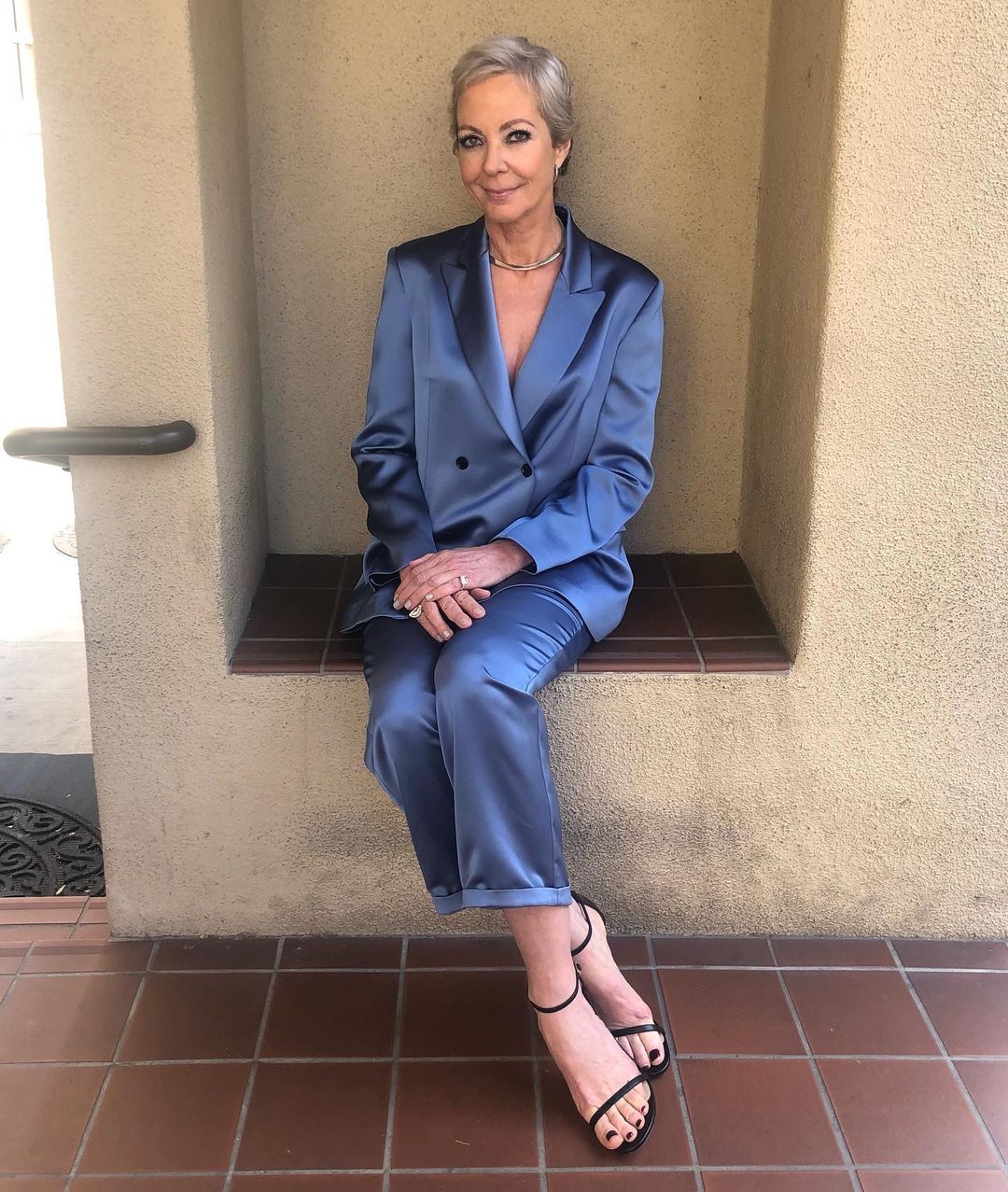 Allison Janney Wore In The Mood For Love Promoting ‘Breaking News in Yuba County’