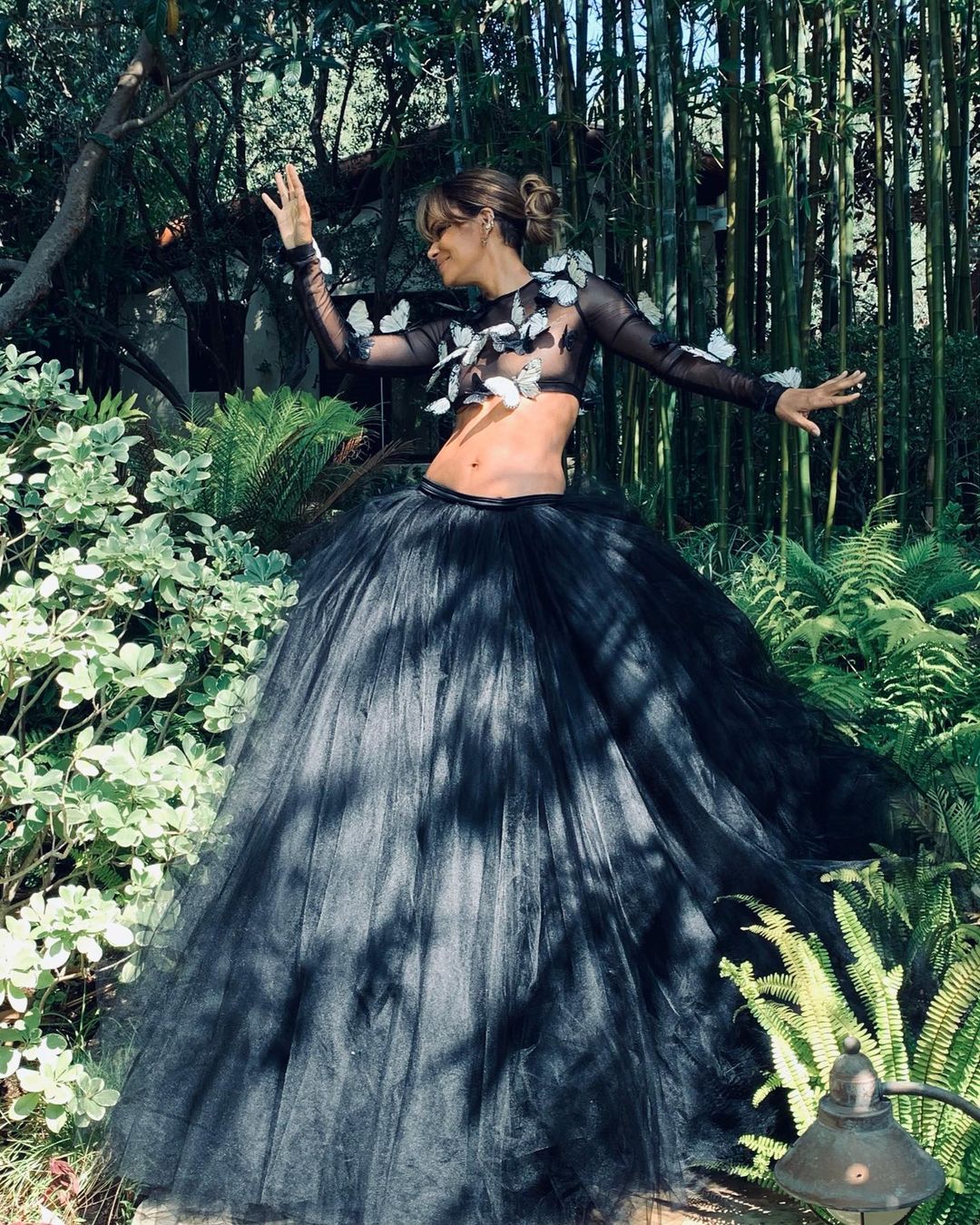 Halle Berry Was Instaglam In Christian Siriano