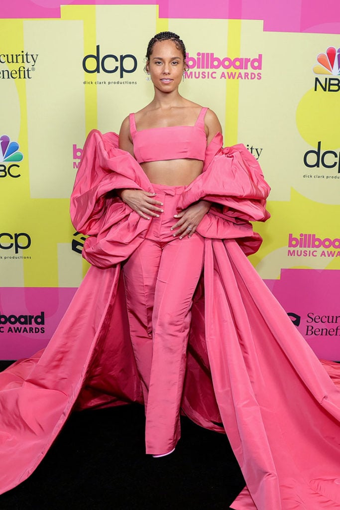 Alicia Keys Wore Valentino To The 2021 Billboard Music Awards