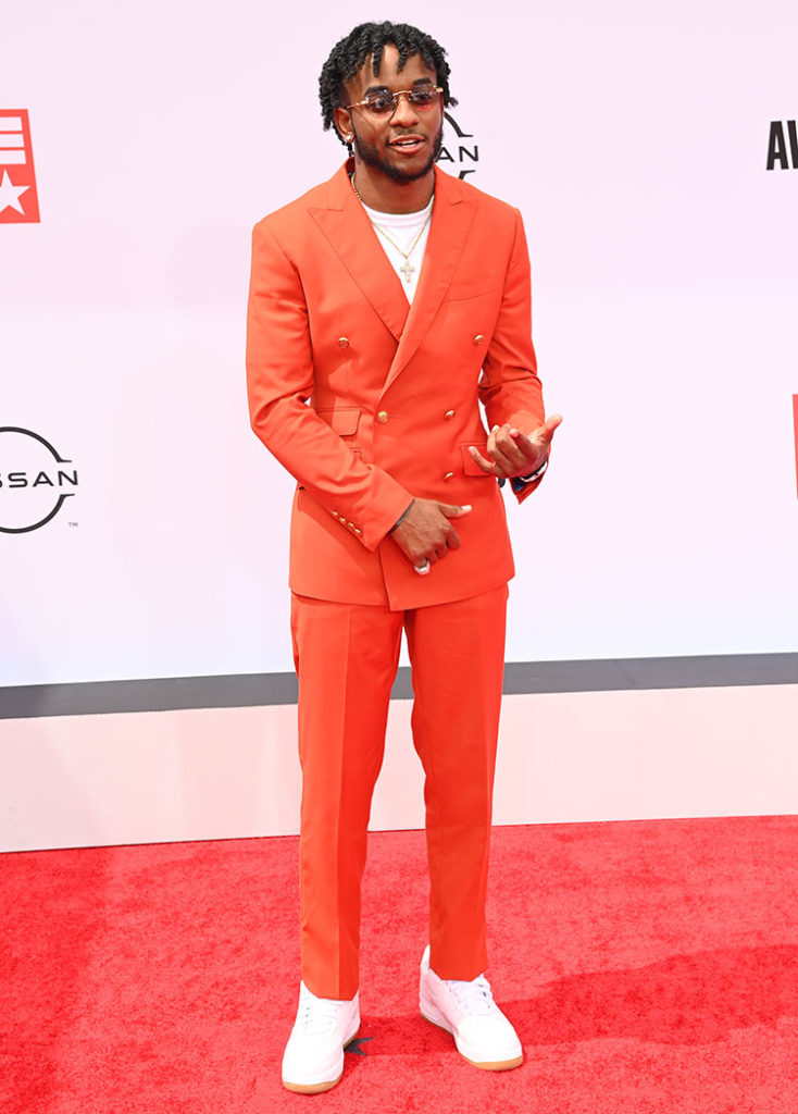 MTV Video Music Awards Photos: Red Carpet Sneakers