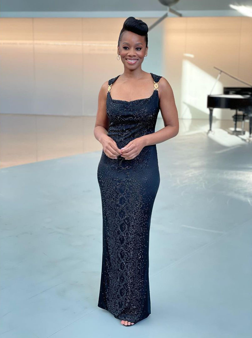 Anika Noni Rose Wore Versace To The Kennedy Center Honors