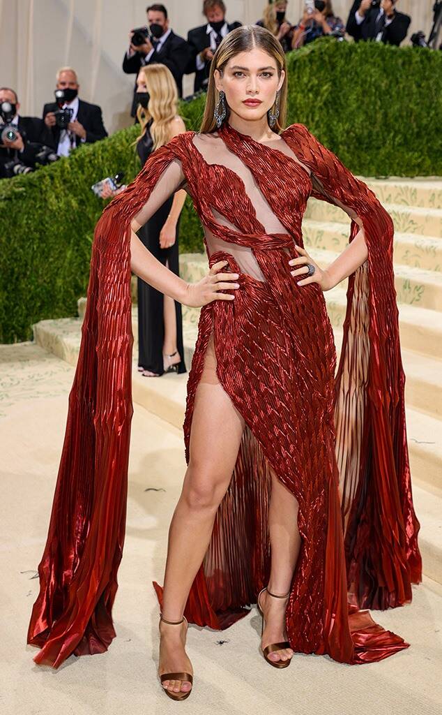Valentina Sampaio in Iris Van Herpen Haute Couture - 2021 Met Gala