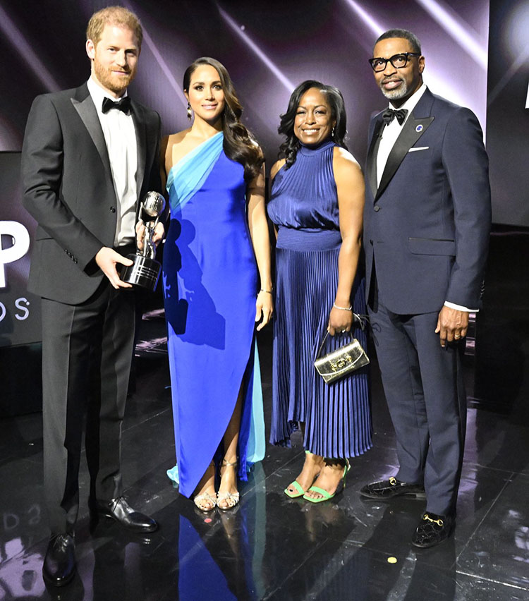 Meghan, Duchess of Sussex Wore Christopher John Rogers To The 2022 NAACP Image Awards