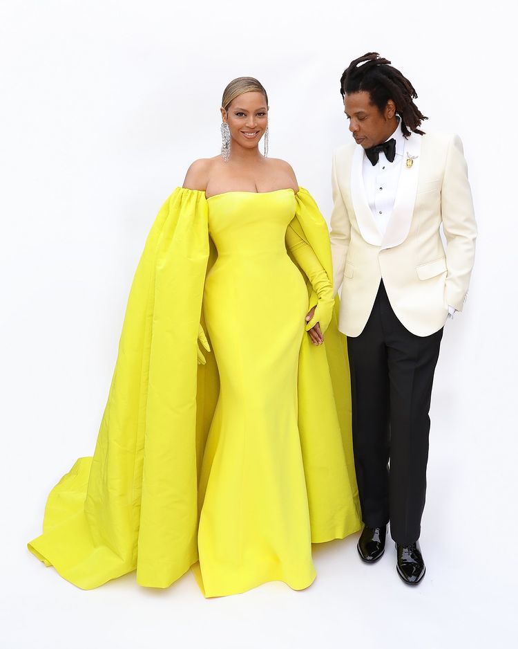 Beyonce Wore Valentino Haute Couture To The 2022 Oscars