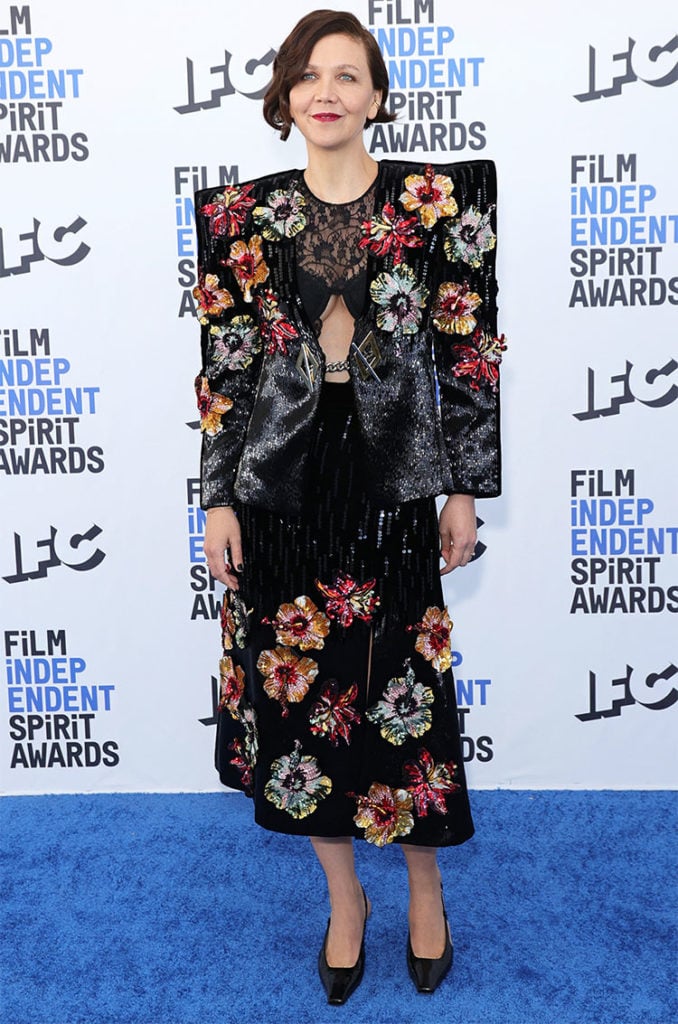 Maggie Gyllenhaal Wore Gucci To The 2022 Film Independent Spirit Awards