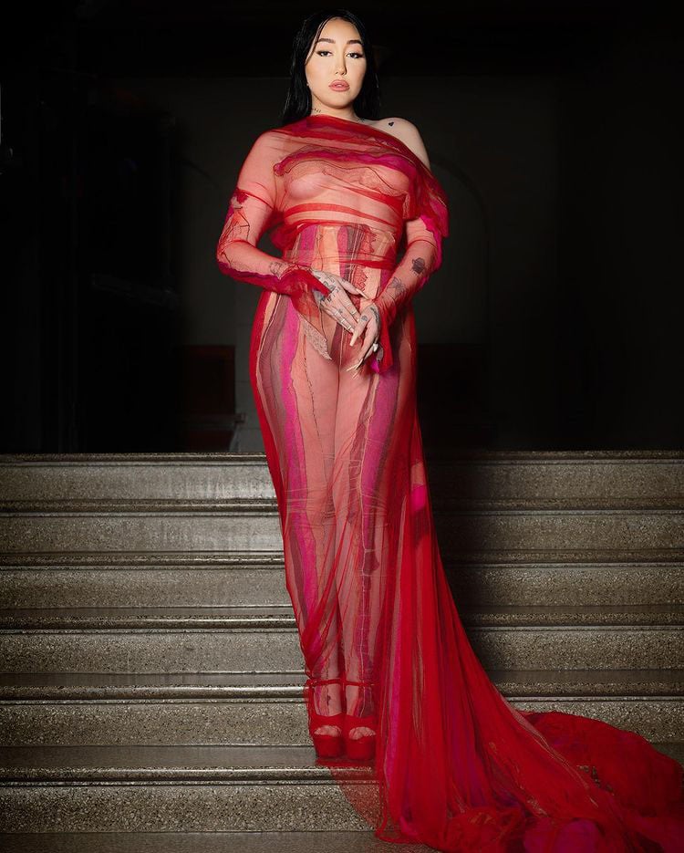 Noah Cyrus Wore Jean Paul Gaultier Haute Couture On Jimmy Kimmel Live