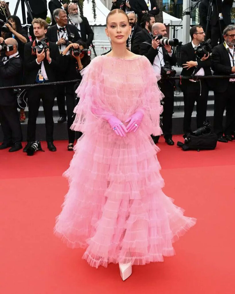 Marina Ruy Barbosa in Armani Privé - 'Decision To Leave' Cannes Film Festival Premiere