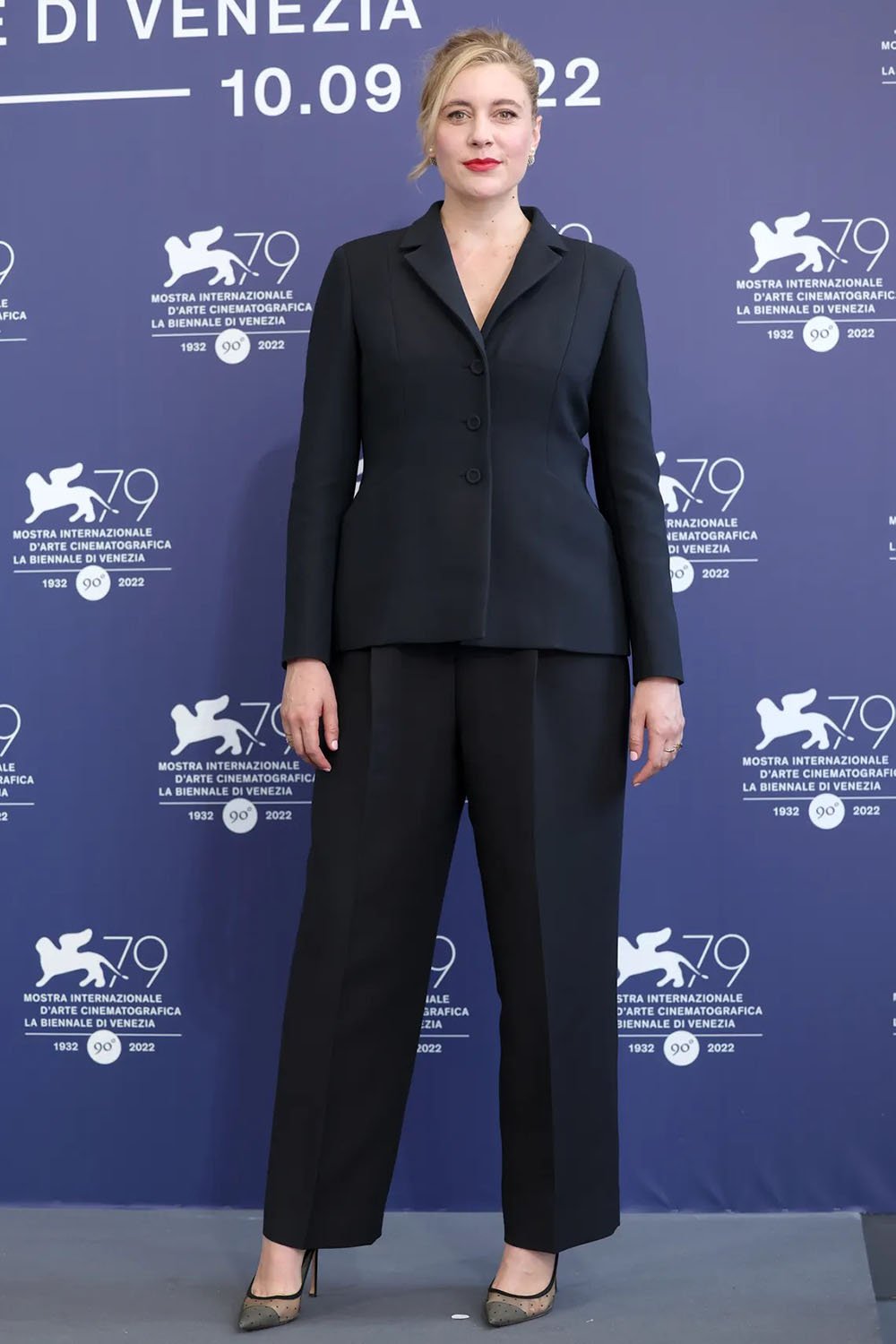 Greta Gerwig Wore Christian Dior To The ‘White Noise’ Venice Film Festival Photocall