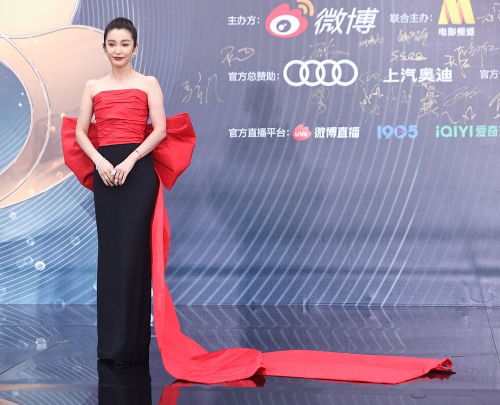 Li Bingbing 李冰冰 Wore Ralph Lauren To The Weibo Movie Awards