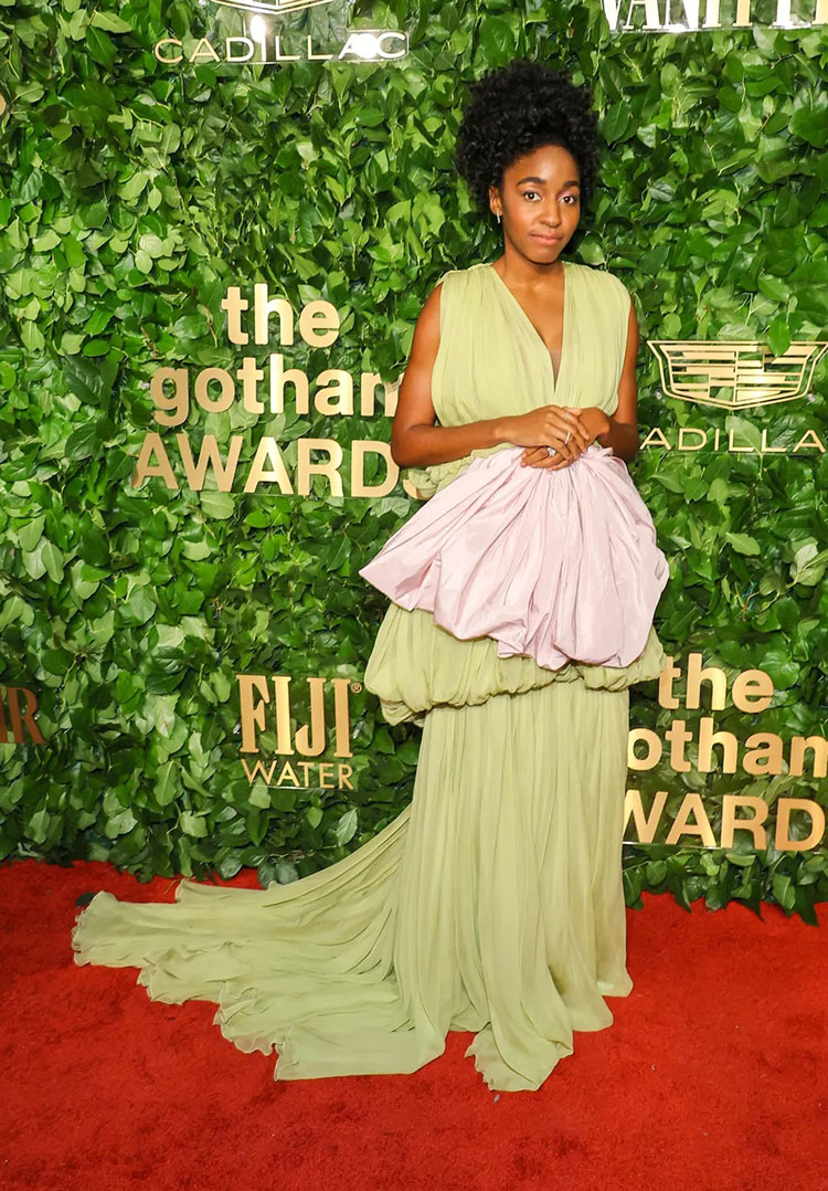 Ayo Edebiri Wore Giambattista Valli Haute Couture To The 2022