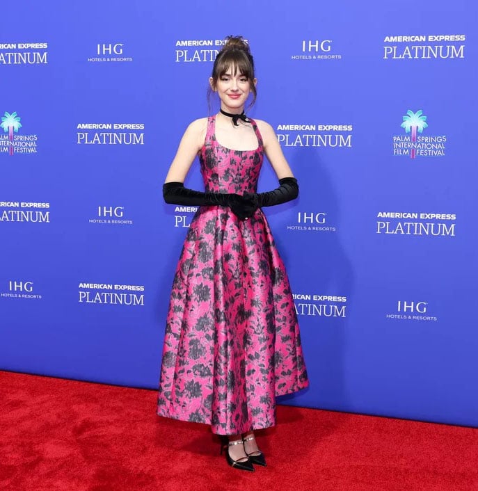 Julia Butters Wore Philosophy di Lorenzo Serafini To The Palm Springs International Film Awards