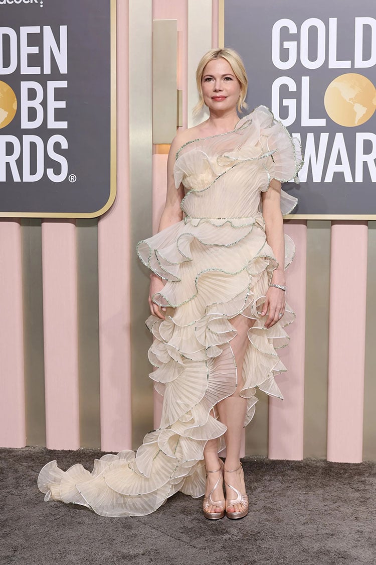 Michelle Williams Wore Gucci To The 2023 Golden Globe Awards