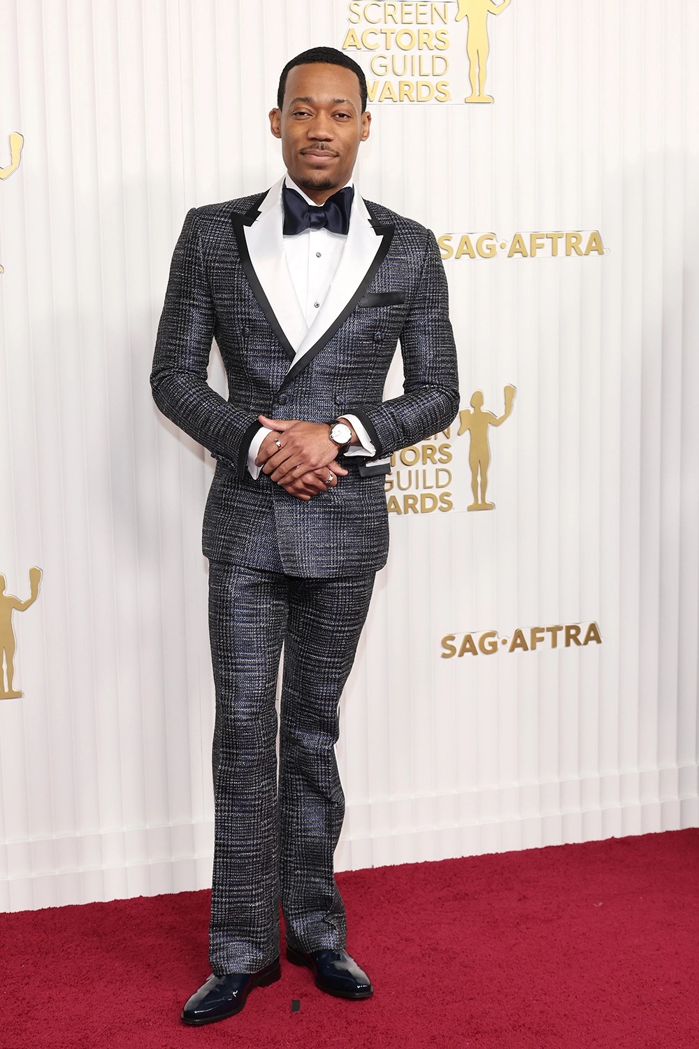 Tyler James Williams Wore Thrash Bespoke To The 2023 SAG Awards