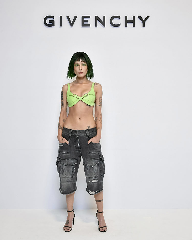 Halsey
Front Row @ Givenchy Fall 2023
Givenchy Spring 2023