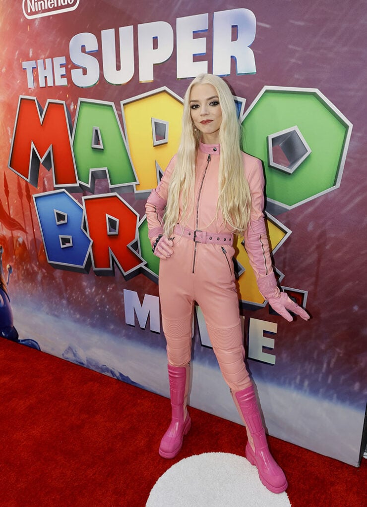 Anya Taylor-Joy Wore Dior To 'The Super Mario Bros. Movie' LA Premiere

Anya Taylor-Joy, Dior, The Super Mario Bros. Movie LA Premiere, The Super Mario Bros. Movie, Anya Taylor-Joy Dior, Anya Taylor-Joy The Super Mario Bros. Movie LA Premiere, Anya Taylor-Joy The Super Mario Bros. Movie, Pink, Anya Taylor-Joy Pink Jumpsuit, 