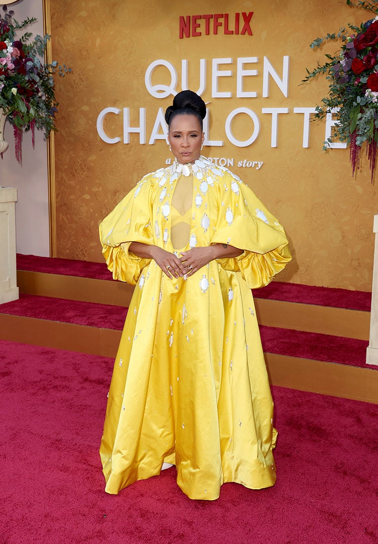 A Bridgerton Story' World Premiere - Jarastyle 1 Golda Rosheuvel Wore Stéphane Rolland Haute Couture To The 'Queen Charlotte: A Bridgerton Story' World Premiere