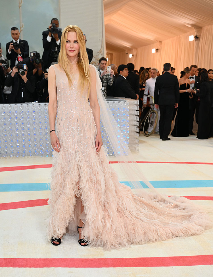 Nicole Kidman wears Chanel dress by Karl Lagerfeld to Met Gala