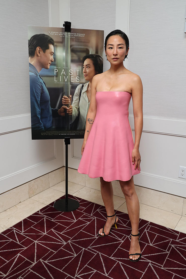 Greta Lee trug Loewe bei der Sondervorführung von „Past Lives“ in LA