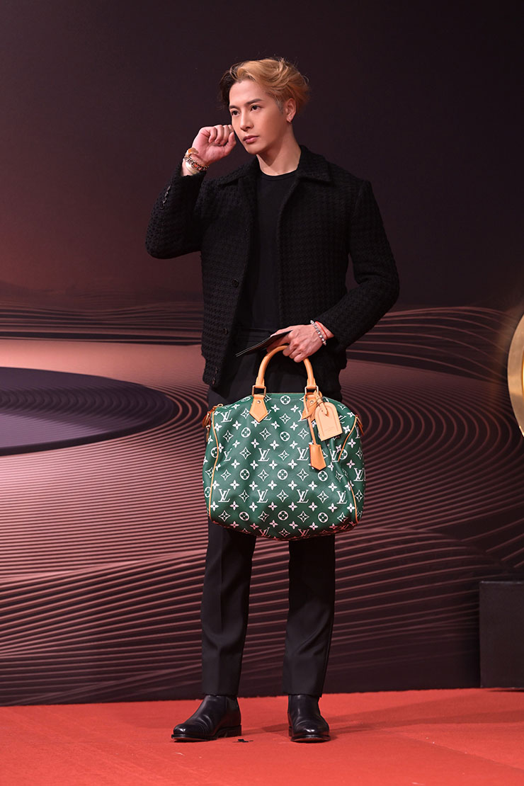 Celebrities Love The Green Monogram Louis Vuitton Speedy Bag