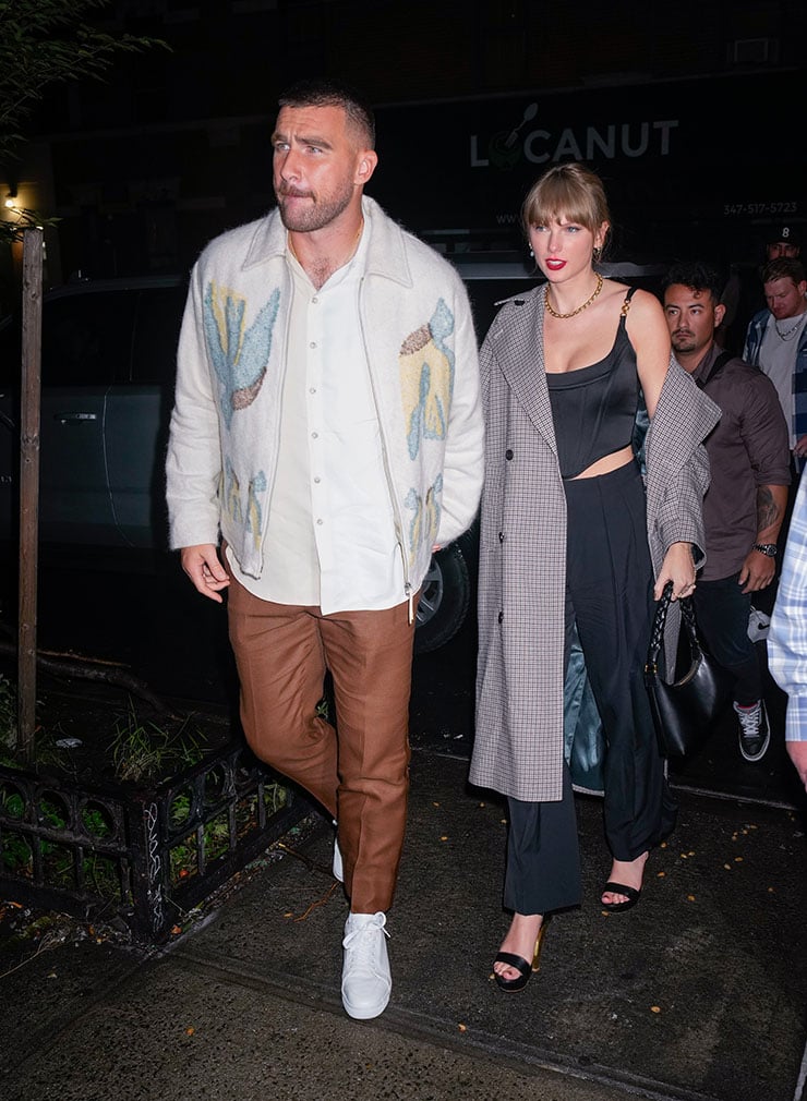 Taylor Swift & Travis Kelce's Date Night Looks