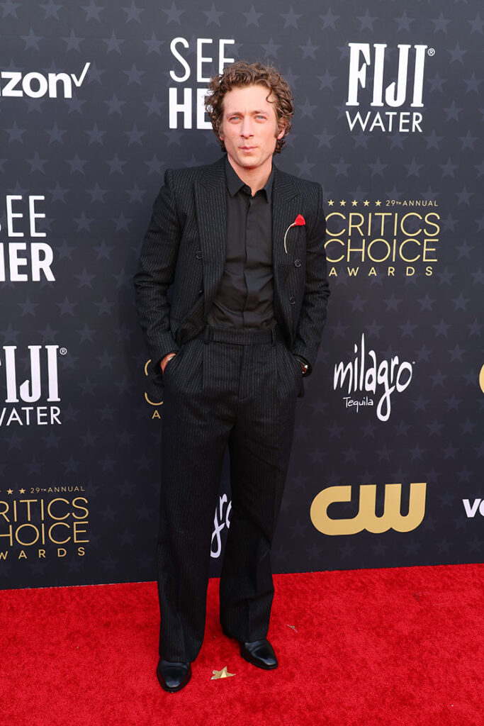 Jeremy Allen White in Saint Laurent - 2024 Critics' Choice Awards 