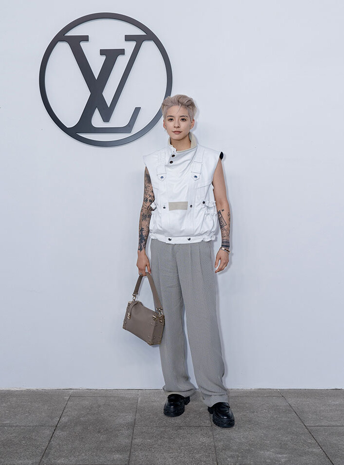 17 AMBER LIU