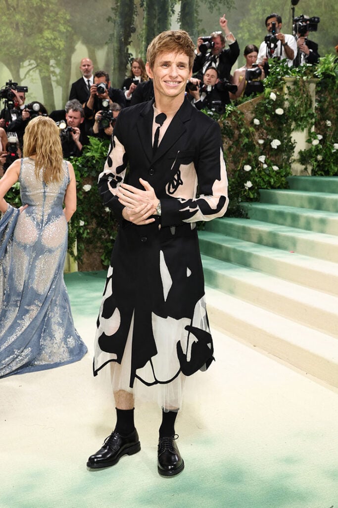 Eddie Redmayne Wore Steve O Smith To The 2024 Met Gala