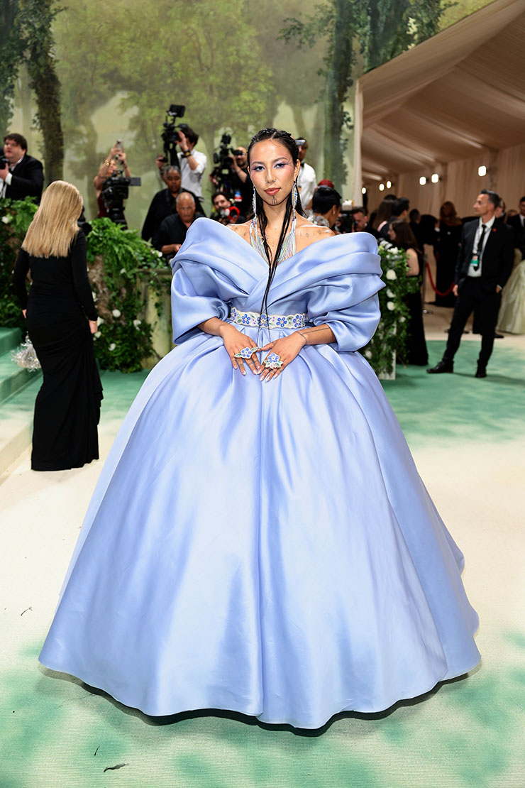 blue dress met gala 2024 H&M @ Alo Tennis Club Sweater Size:Size 2 YGroup_back-in-time-long-sleeve-mini-dress Light