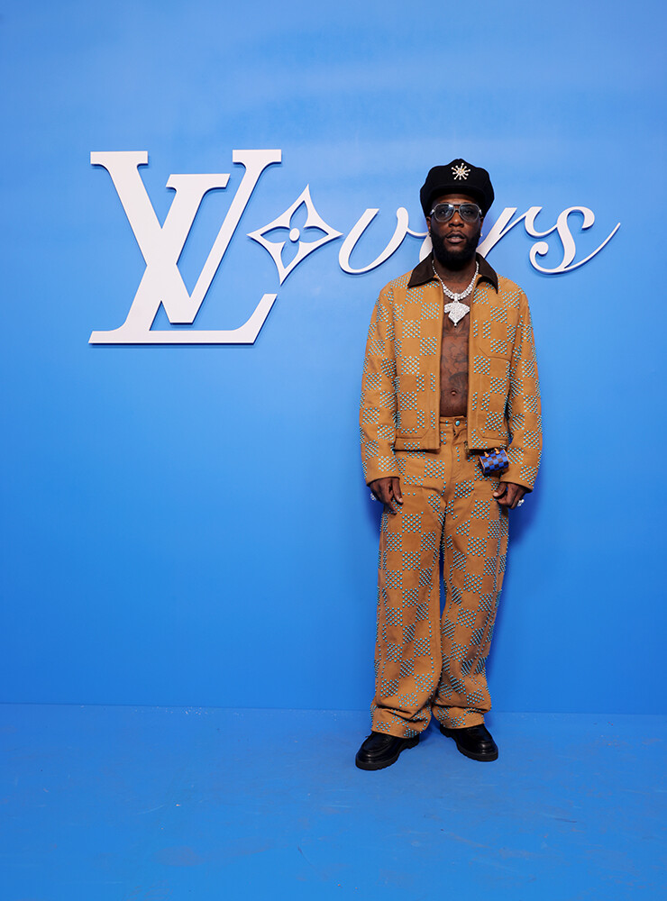 Louis Vuitton: Photocall - Paris Fashion Week - Menswear Spring/Summer 2025